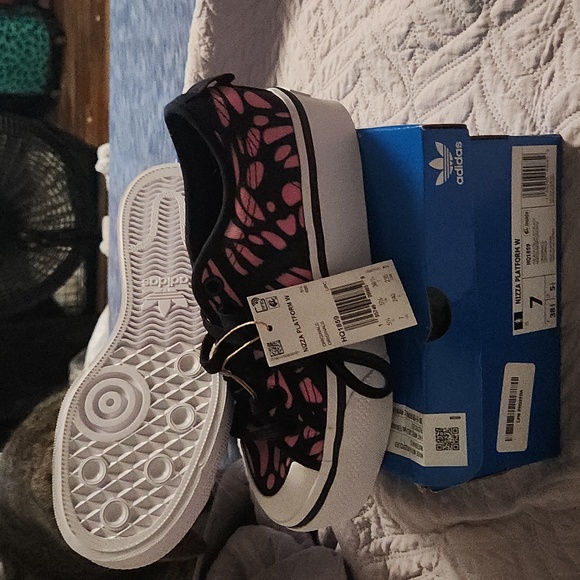 Adidas nizza platform - Picture 2 of 3